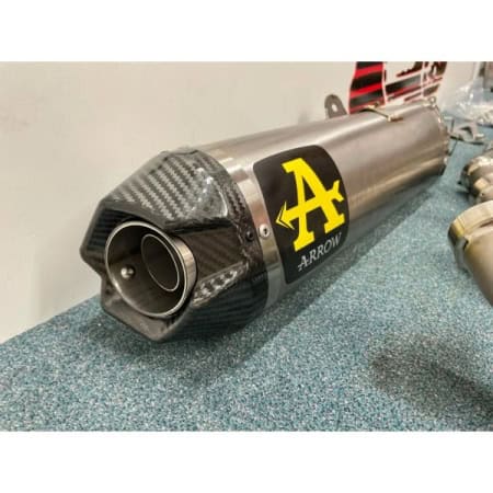 arrow exhaust r15