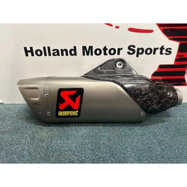Akrapovic Titanium uitlaat demper