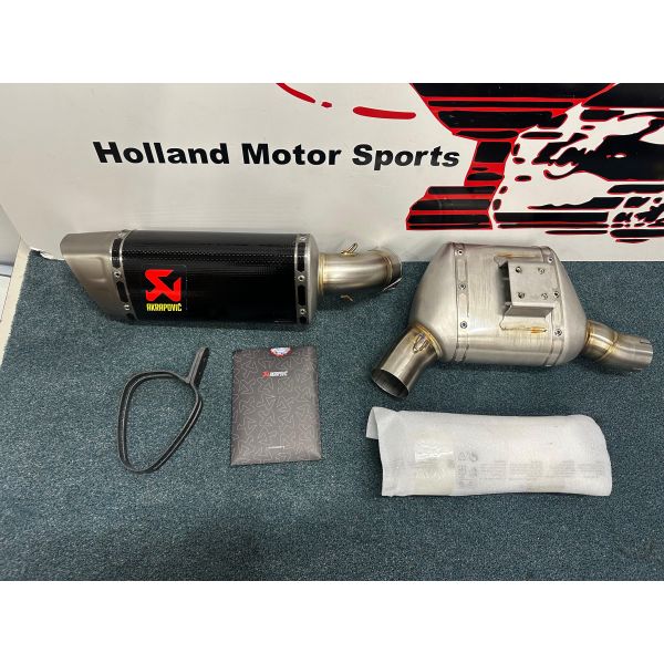 Akrapovic carbon slip-on - Afbeelding 2