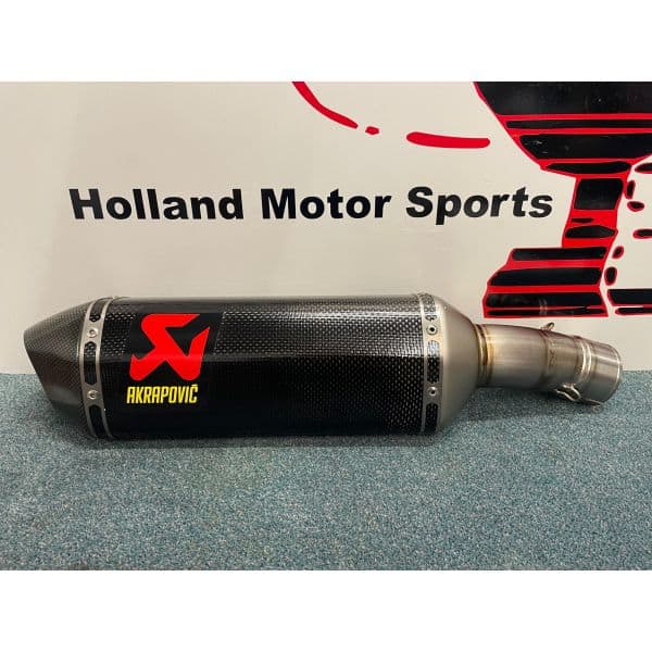 Akrapovic Slip-On Carbon