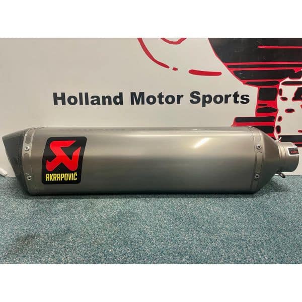 Akrapovic Track Day Slip-On Line Titanium - Afbeelding 3