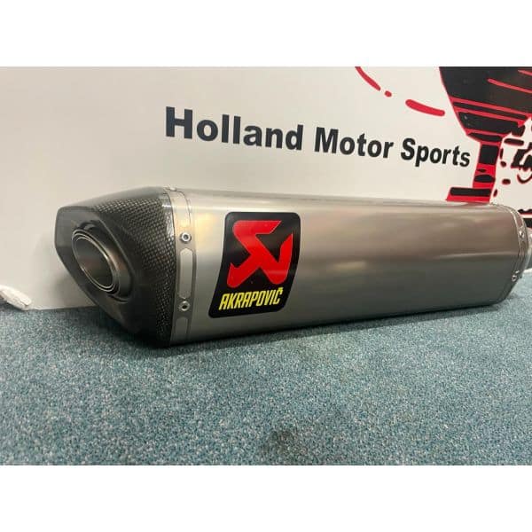 Akrapovic Track Day Slip-On Line Titanium - Afbeelding 4