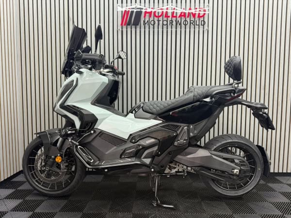 Honda X-ADV 750 2024 6103km - Afbeelding 2