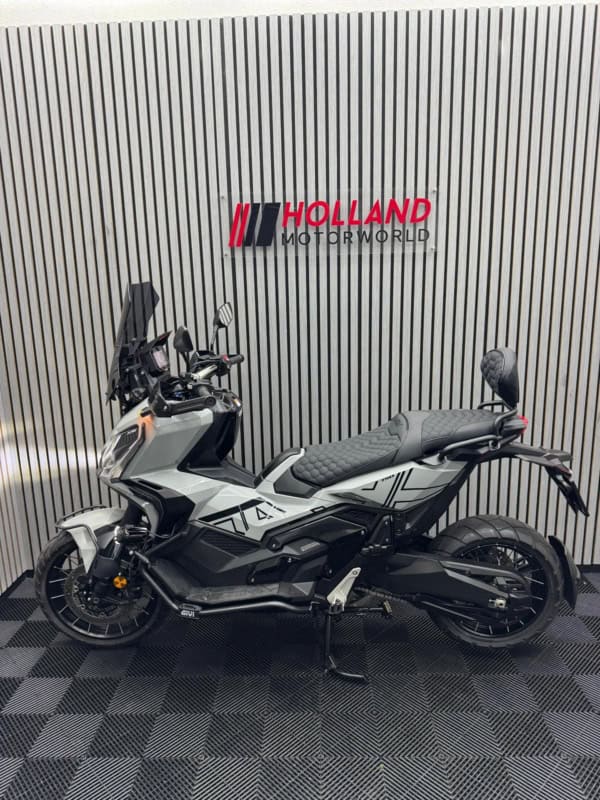 Honda X-ADV 750 2023 2737km - Afbeelding 2