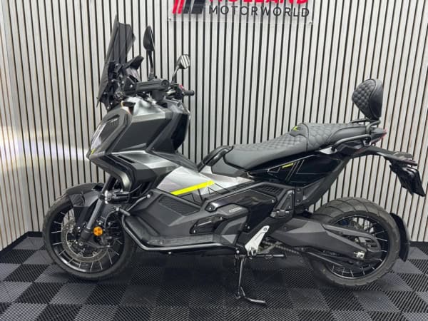 Honda X-ADV 750 2024 2744km - Afbeelding 3